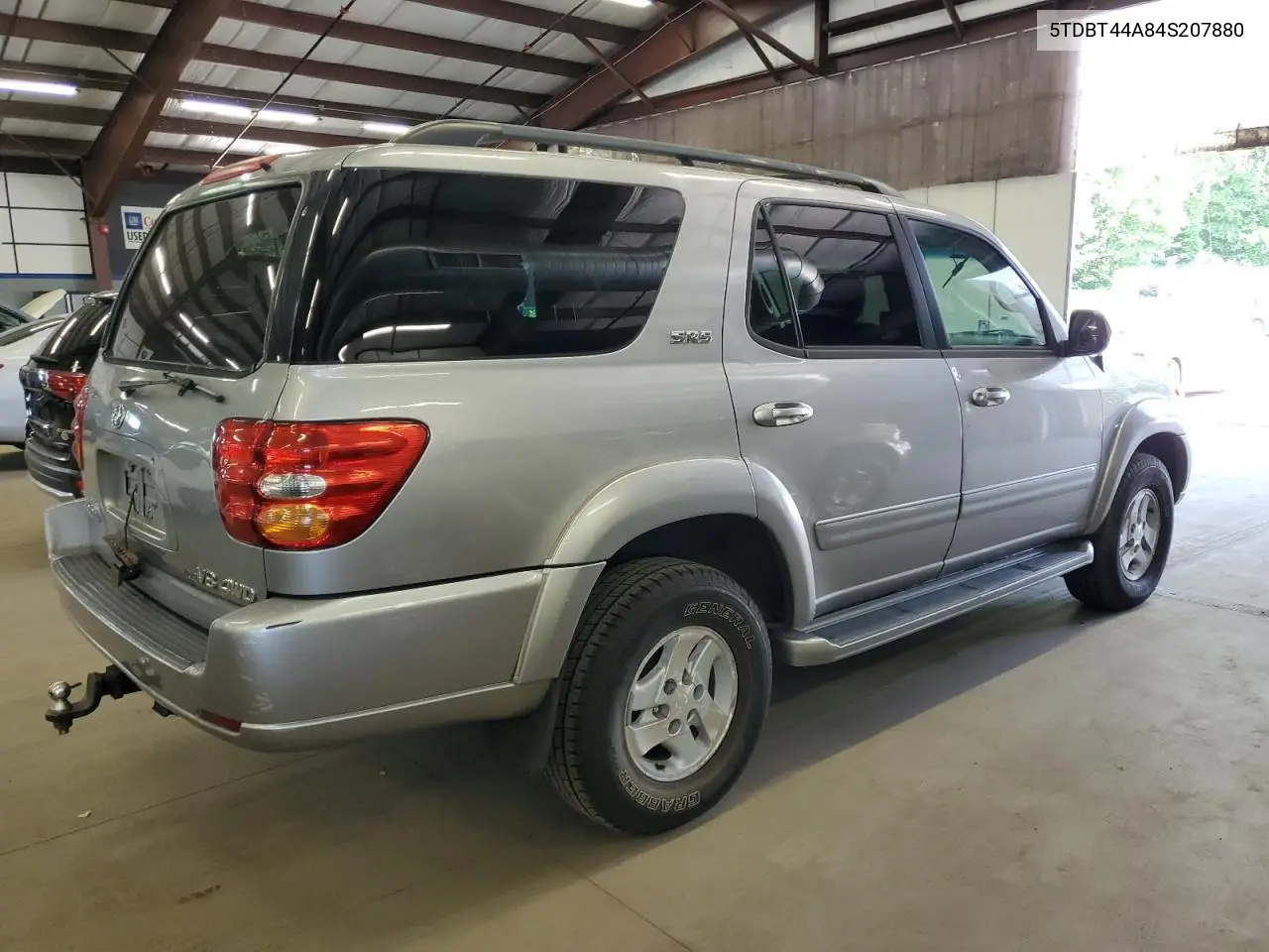 2004 Toyota Sequoia Sr5 VIN: 5TDBT44A84S207880 Lot: 62682115