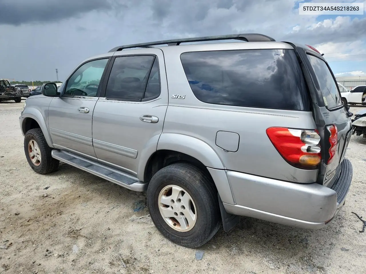 2004 Toyota Sequoia Sr5 VIN: 5TDZT34A54S218263 Lot: 63020745