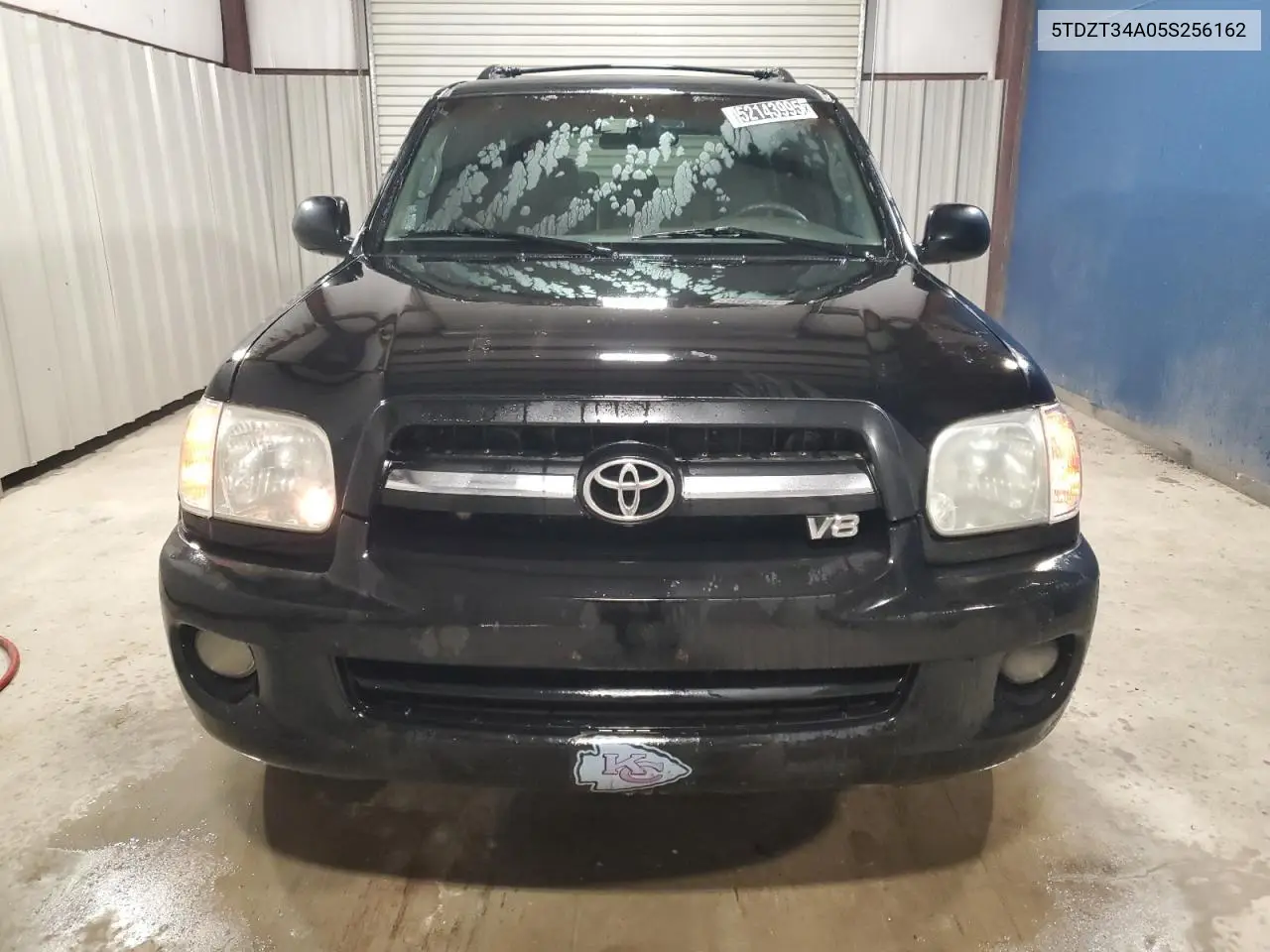 2005 Toyota Sequoia Sr5 VIN: 5TDZT34A05S256162 Lot: 52143995