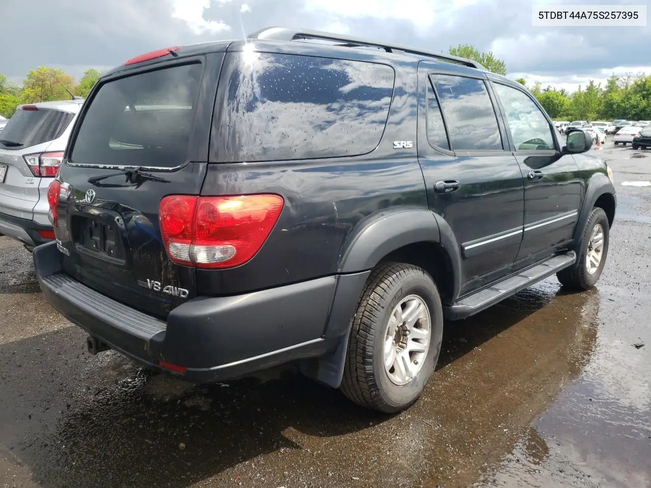 2005 Toyota Sequoia Sr5 VIN: 5TDBT44A75S257395 Lot: 55420505