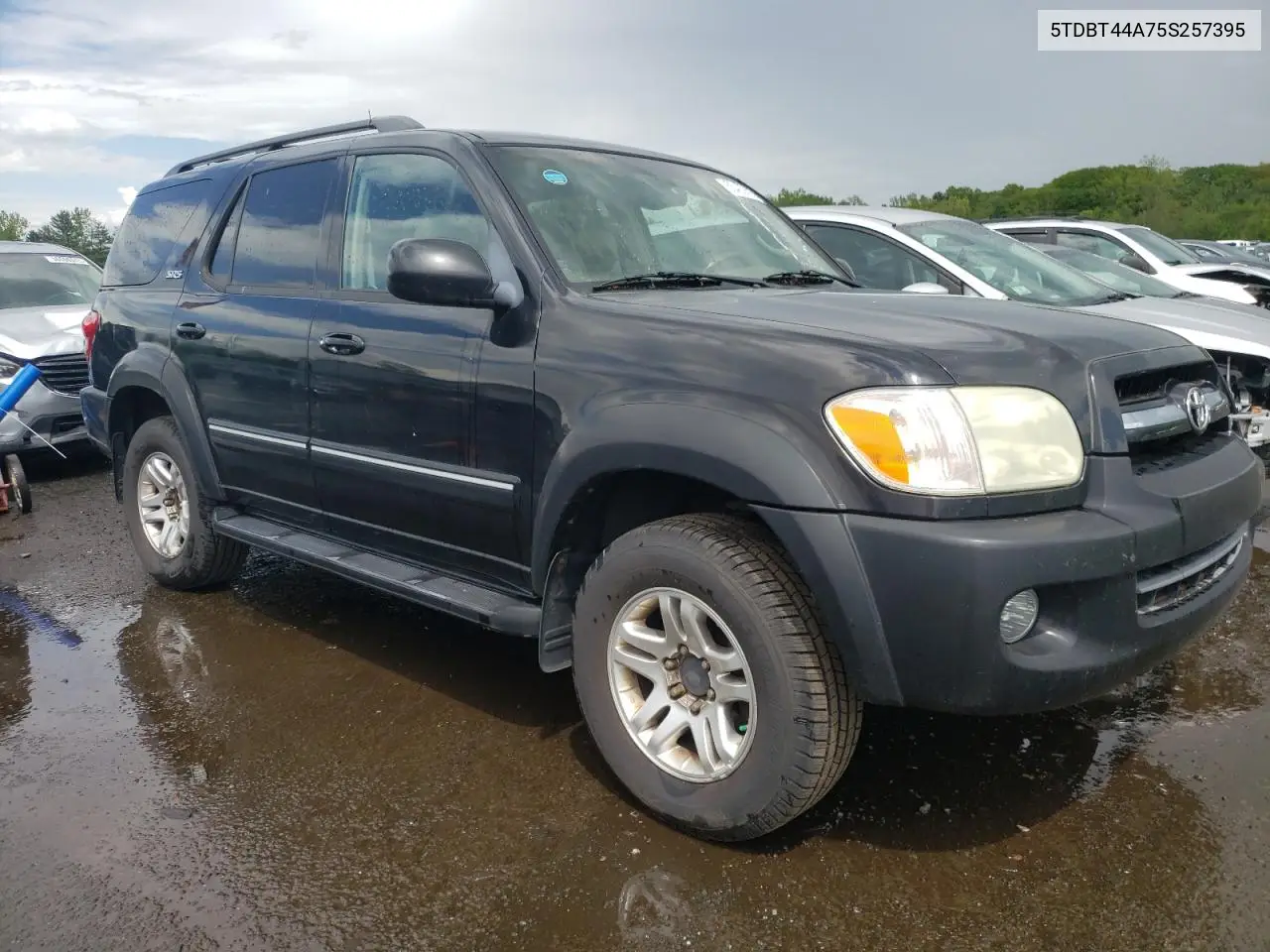 2005 Toyota Sequoia Sr5 VIN: 5TDBT44A75S257395 Lot: 55420505