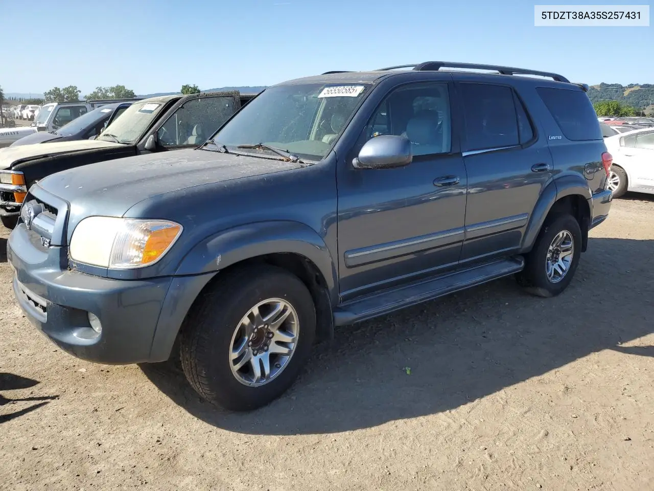 2005 Toyota Sequoia Limited VIN: 5TDZT38A35S257431 Lot: 56550585