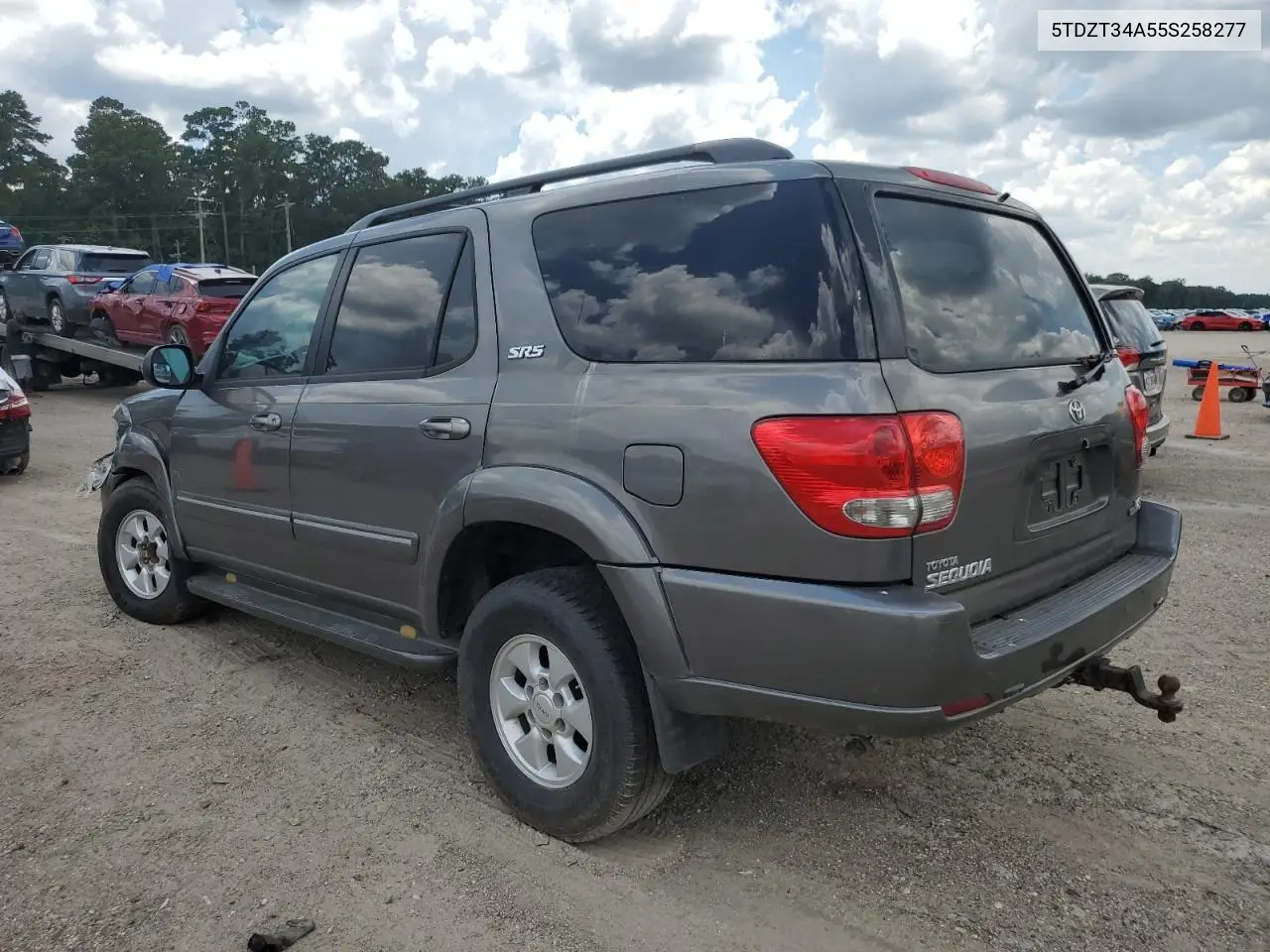 2005 Toyota Sequoia Sr5 VIN: 5TDZT34A55S258277 Lot: 61804805