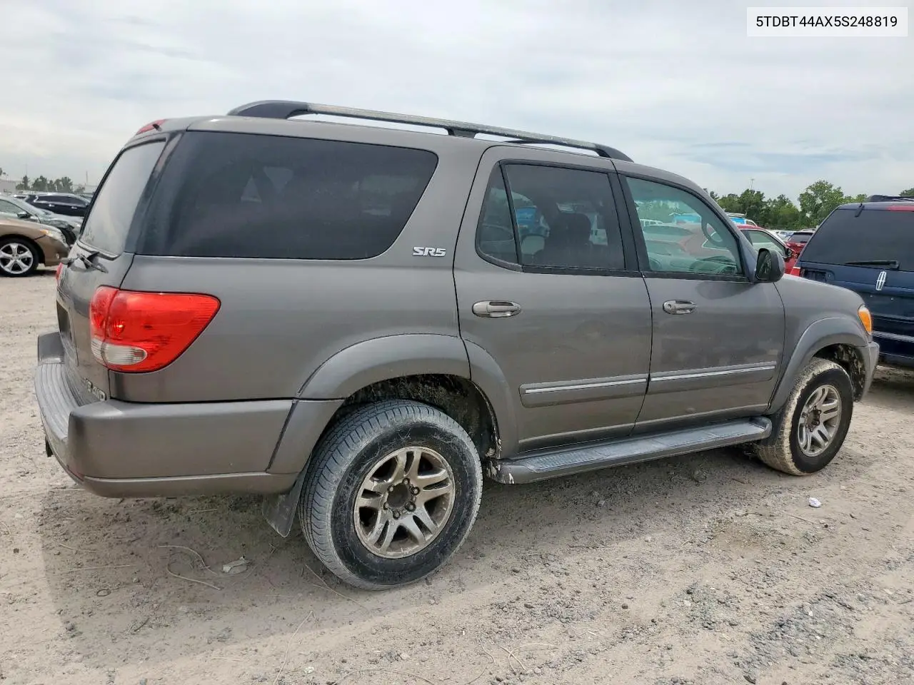 2005 Toyota Sequoia Sr5 VIN: 5TDBT44AX5S248819 Lot: 62524265