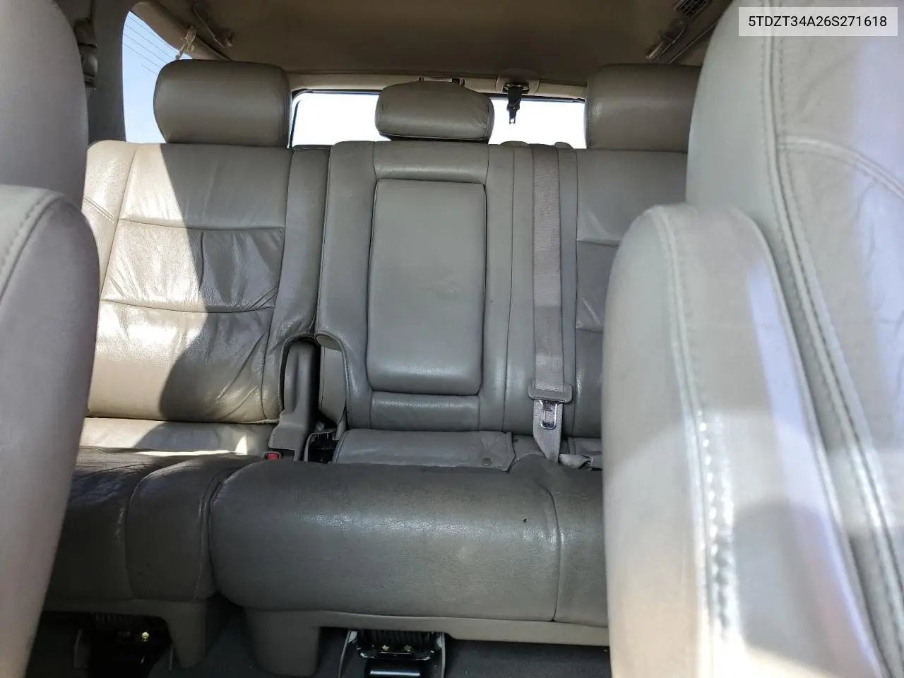 2006 Toyota Sequoia Sr5 VIN: 5TDZT34A26S271618 Lot: 62127725