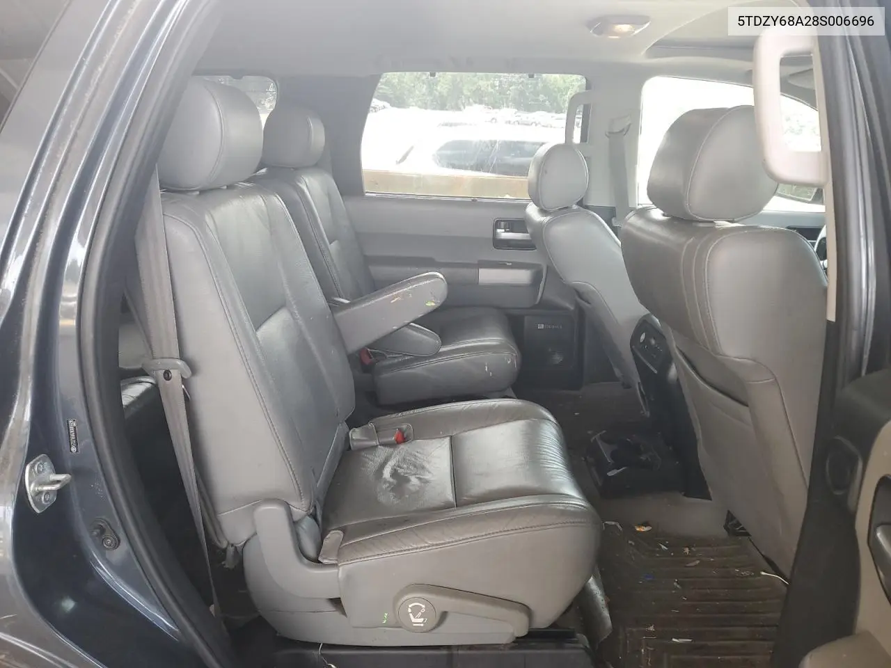 2008 Toyota Sequoia Limited VIN: 5TDZY68A28S006696 Lot: 63212195