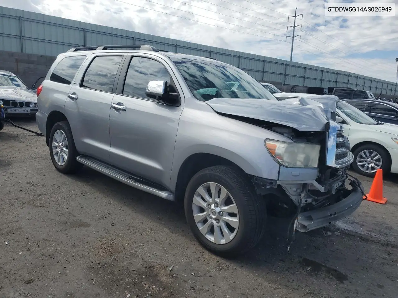 2010 Toyota Sequoia Platinum VIN: 5TDDW5G14AS026949 Lot: 61305105