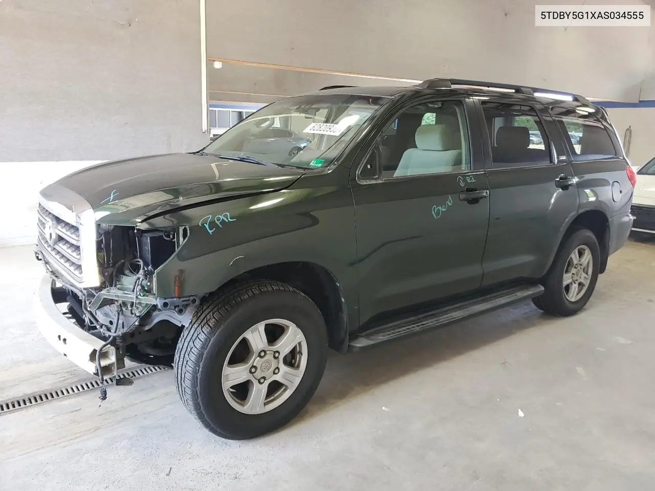 2010 Toyota Sequoia Sr5 VIN: 5TDBY5G1XAS034555 Lot: 62820935