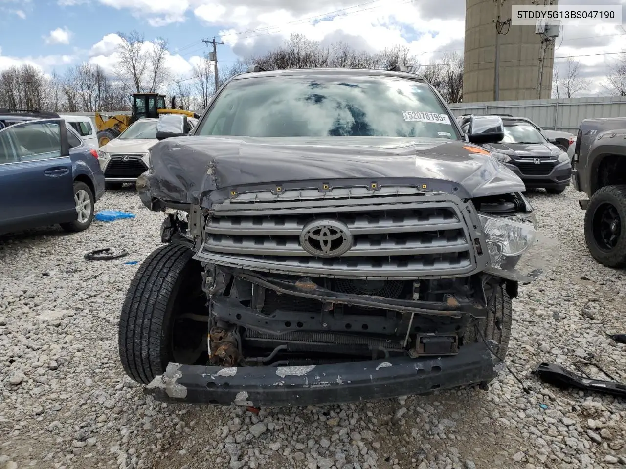 2011 Toyota Sequoia Platinum VIN: 5TDDY5G13BS047190 Lot: 52078195