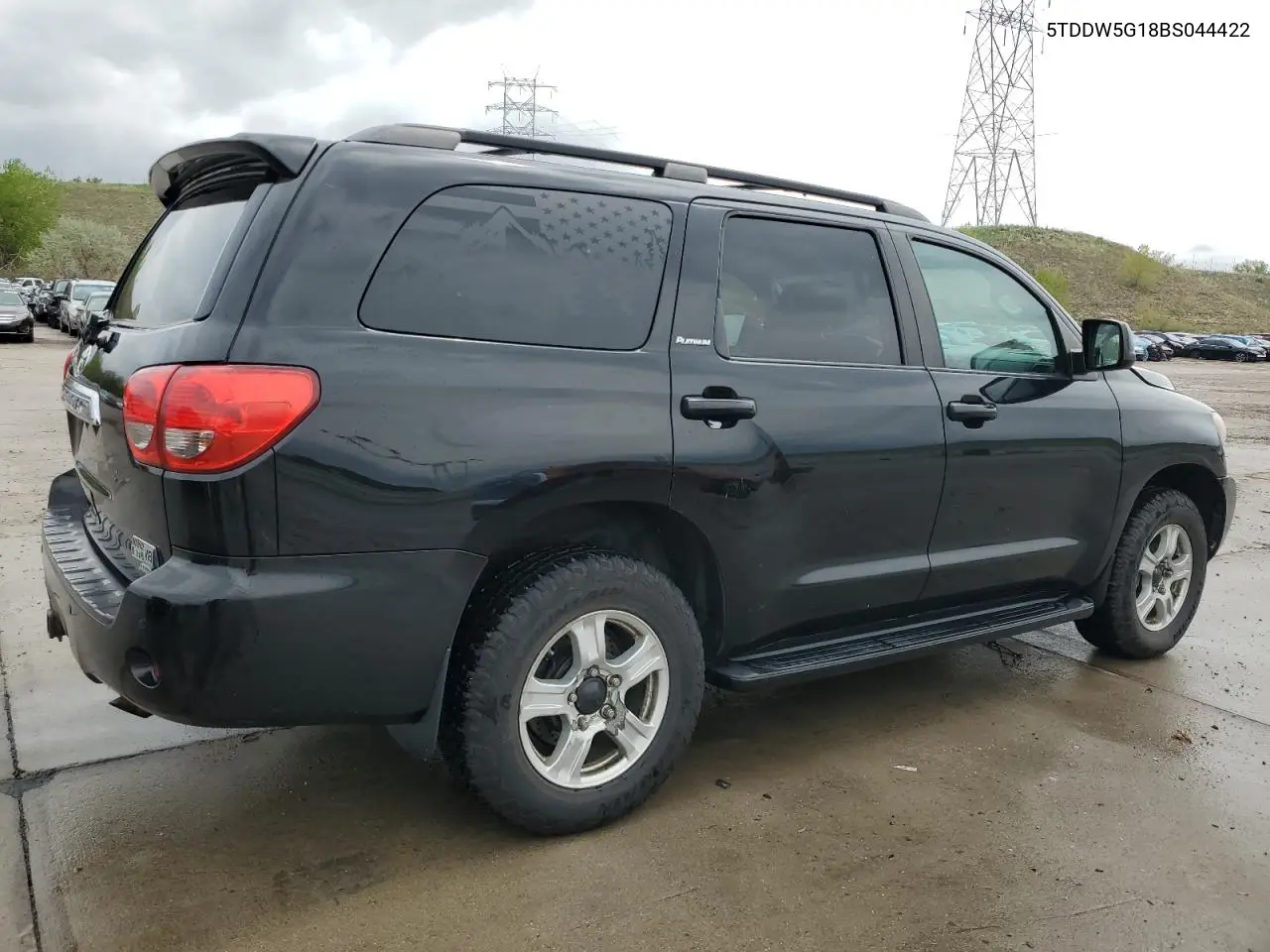 2011 Toyota Sequoia Platinum VIN: 5TDDW5G18BS044422 Lot: 55972345