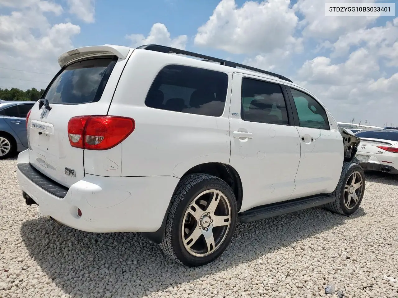 2011 Toyota Sequoia Sr5 VIN: 5TDZY5G10BS033401 Lot: 62008035