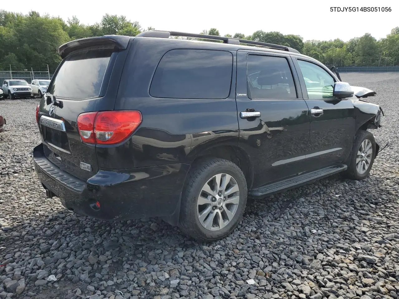 2011 Toyota Sequoia Limited VIN: 5TDJY5G14BS051056 Lot: 62233085