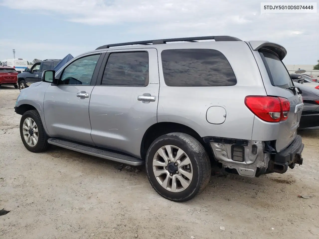 2013 Toyota Sequoia Limited VIN: 5TDJY5G10DS074448 Lot: 55629005