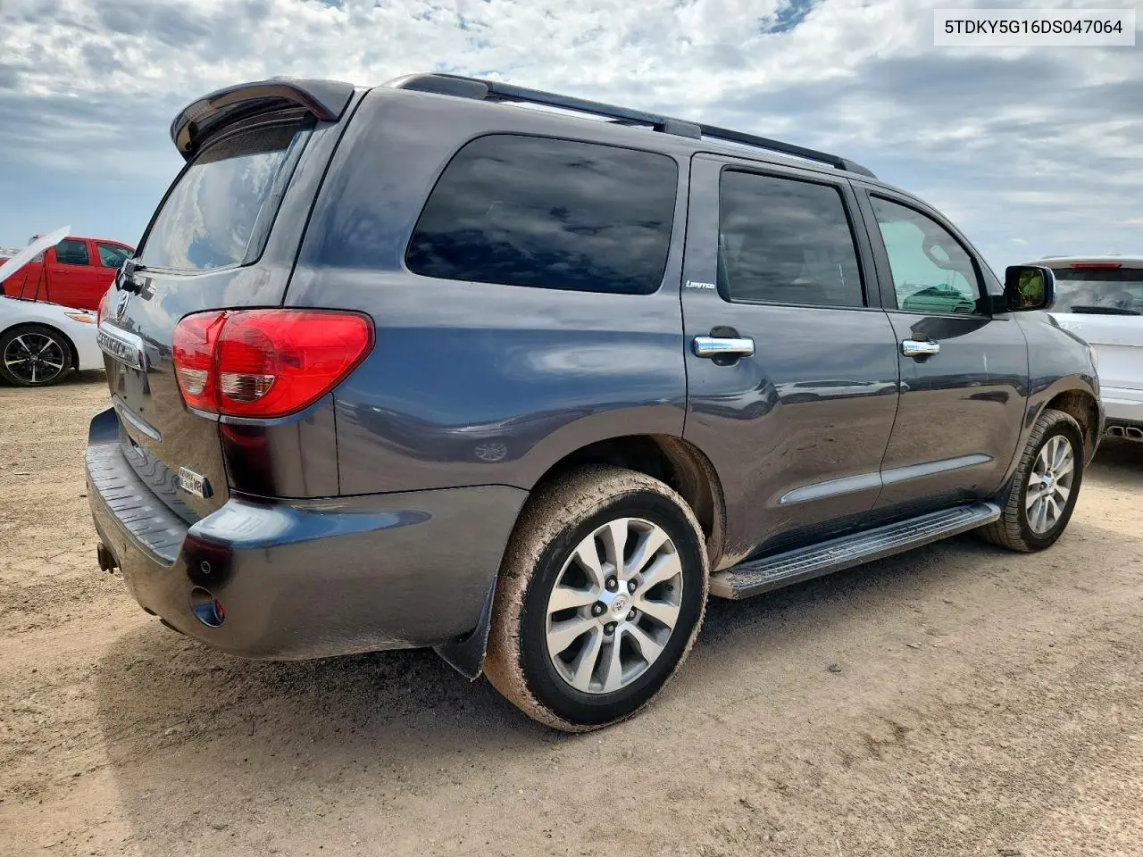 2013 Toyota Sequoia Limited VIN: 5TDKY5G16DS047064 Lot: 62320055