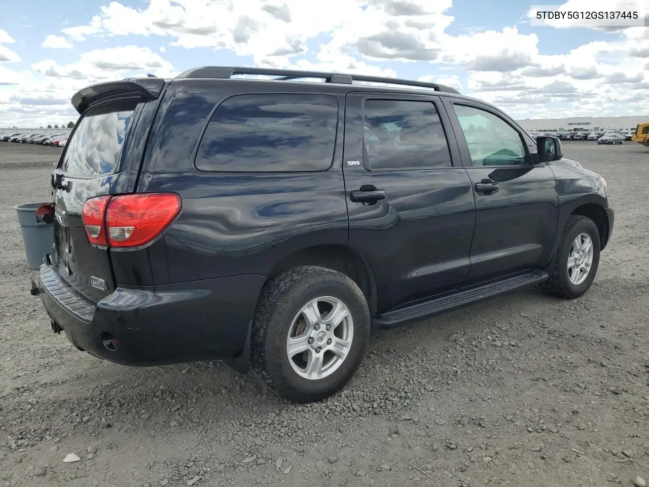 2016 Toyota Sequoia Sr5 VIN: 5TDBY5G12GS137445 Lot: 62202505