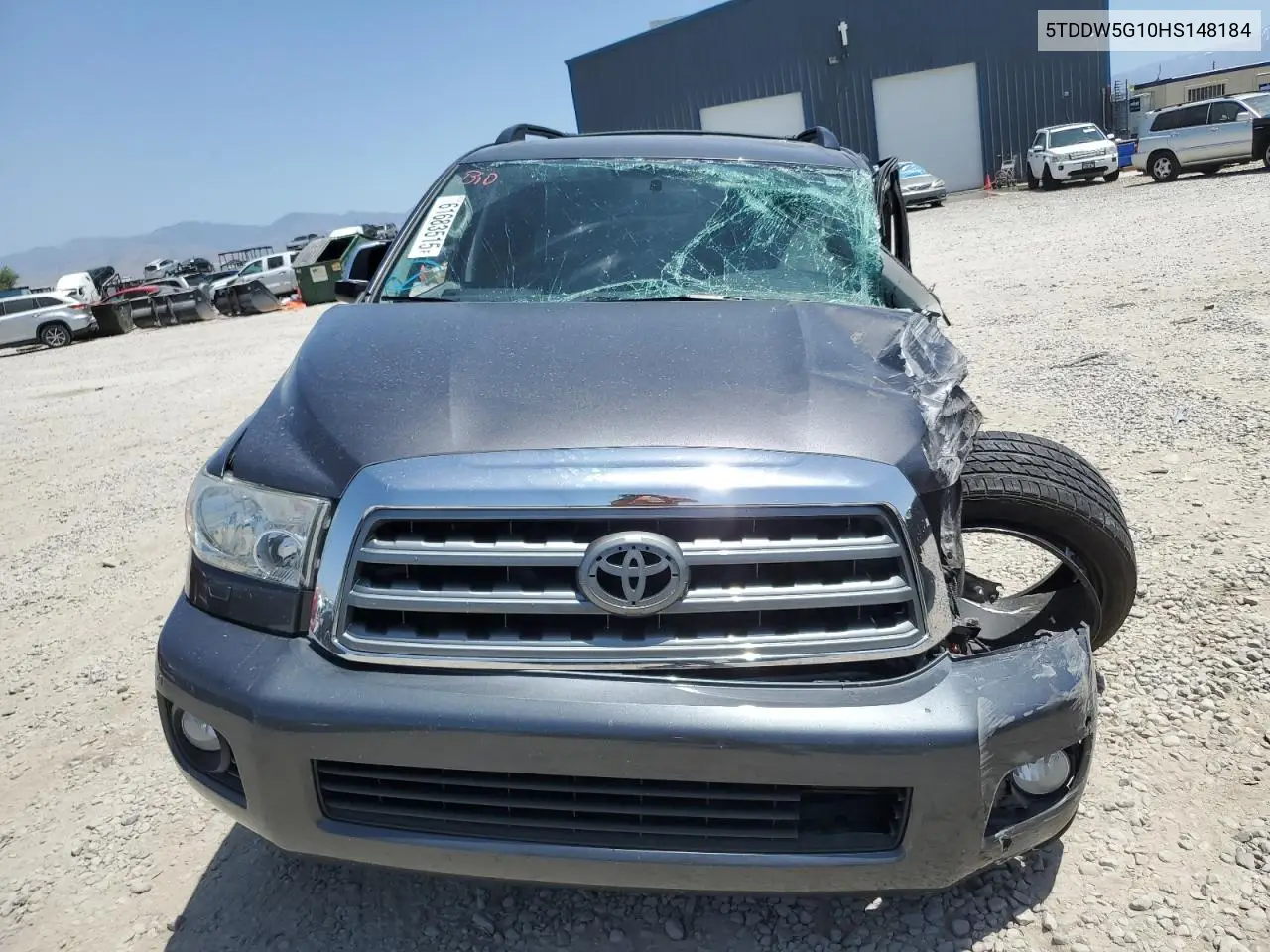 2017 Toyota Sequoia Platinum VIN: 5TDDW5G10HS148184 Lot: 61683515
