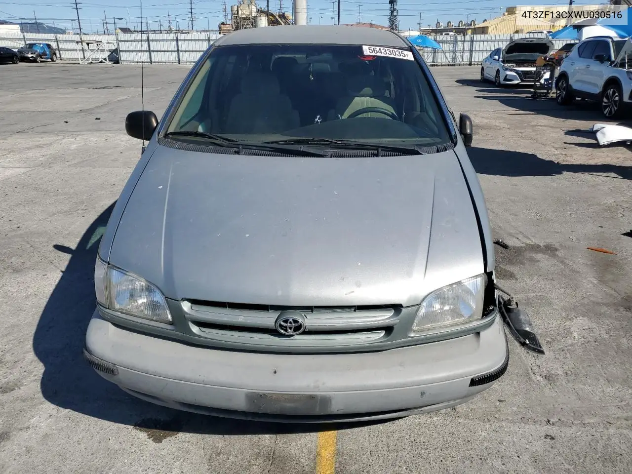 1998 Toyota Sienna Le VIN: 4T3ZF13CXWU030516 Lot: 56433035