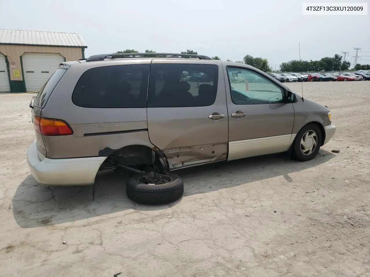 1999 Toyota Sienna Le VIN: 4T3ZF13C3XU120009 Lot: 60455015