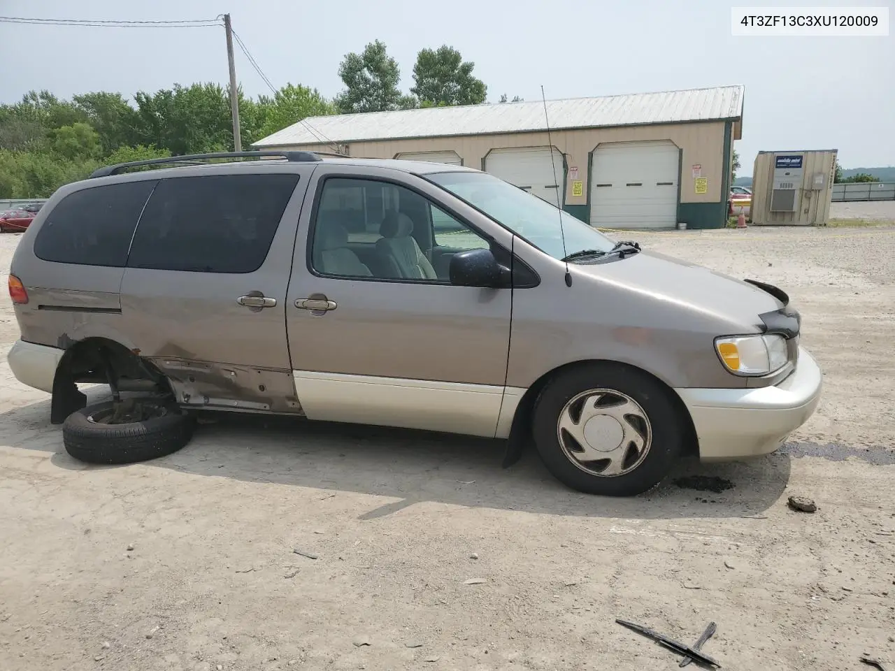 1999 Toyota Sienna Le VIN: 4T3ZF13C3XU120009 Lot: 60455015
