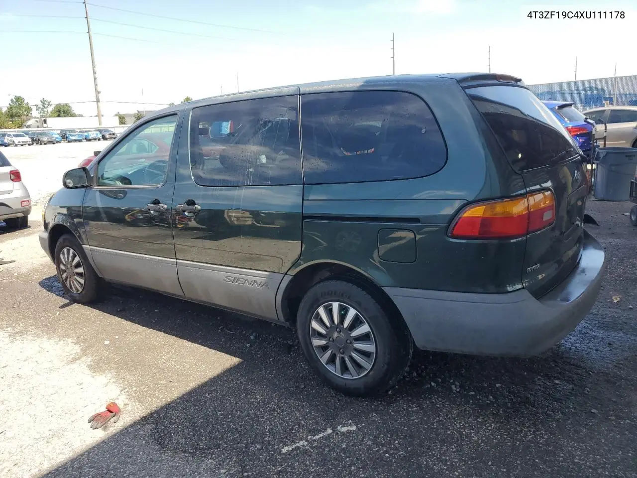 1999 Toyota Sienna Ce VIN: 4T3ZF19C4XU111178 Lot: 64194425