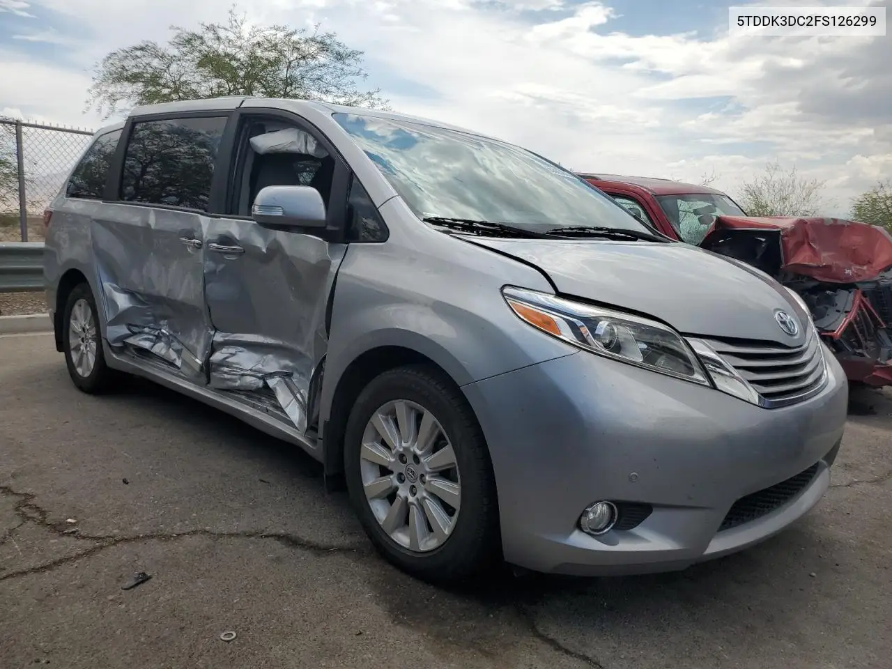 1999 Toyota Sienna Xle VIN: 5TDDK3DC2FS126299 Lot: 65583905