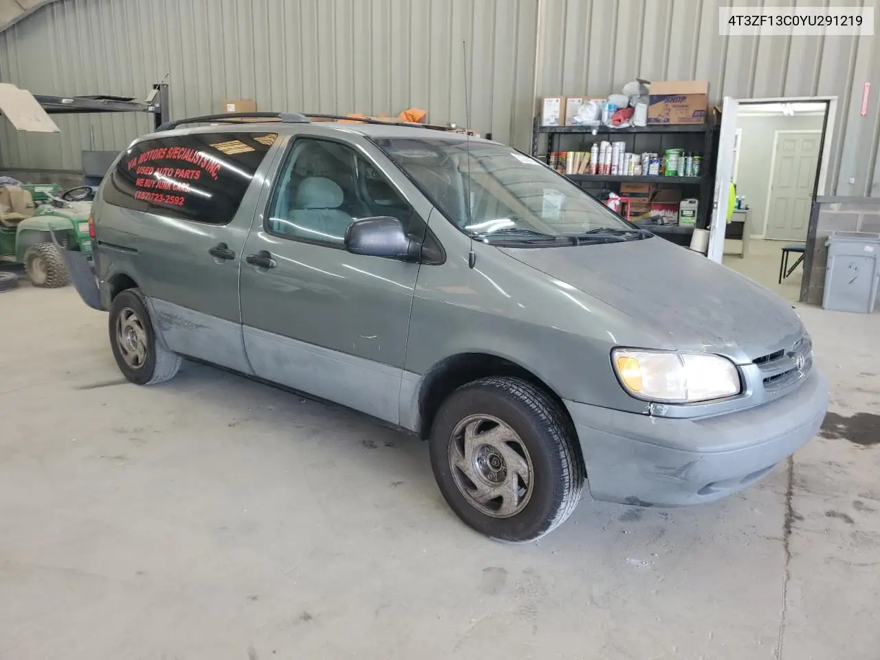 2000 Toyota Sienna Le VIN: 4T3ZF13C0YU291219 Lot: 62266815