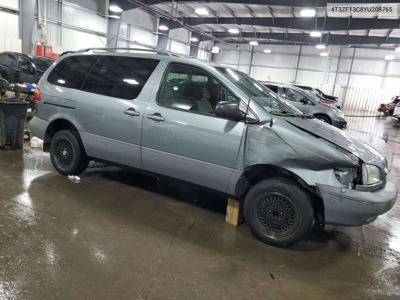2000 Toyota Sienna Le VIN: 4T3ZF13C8YU208765 Lot: 65516295