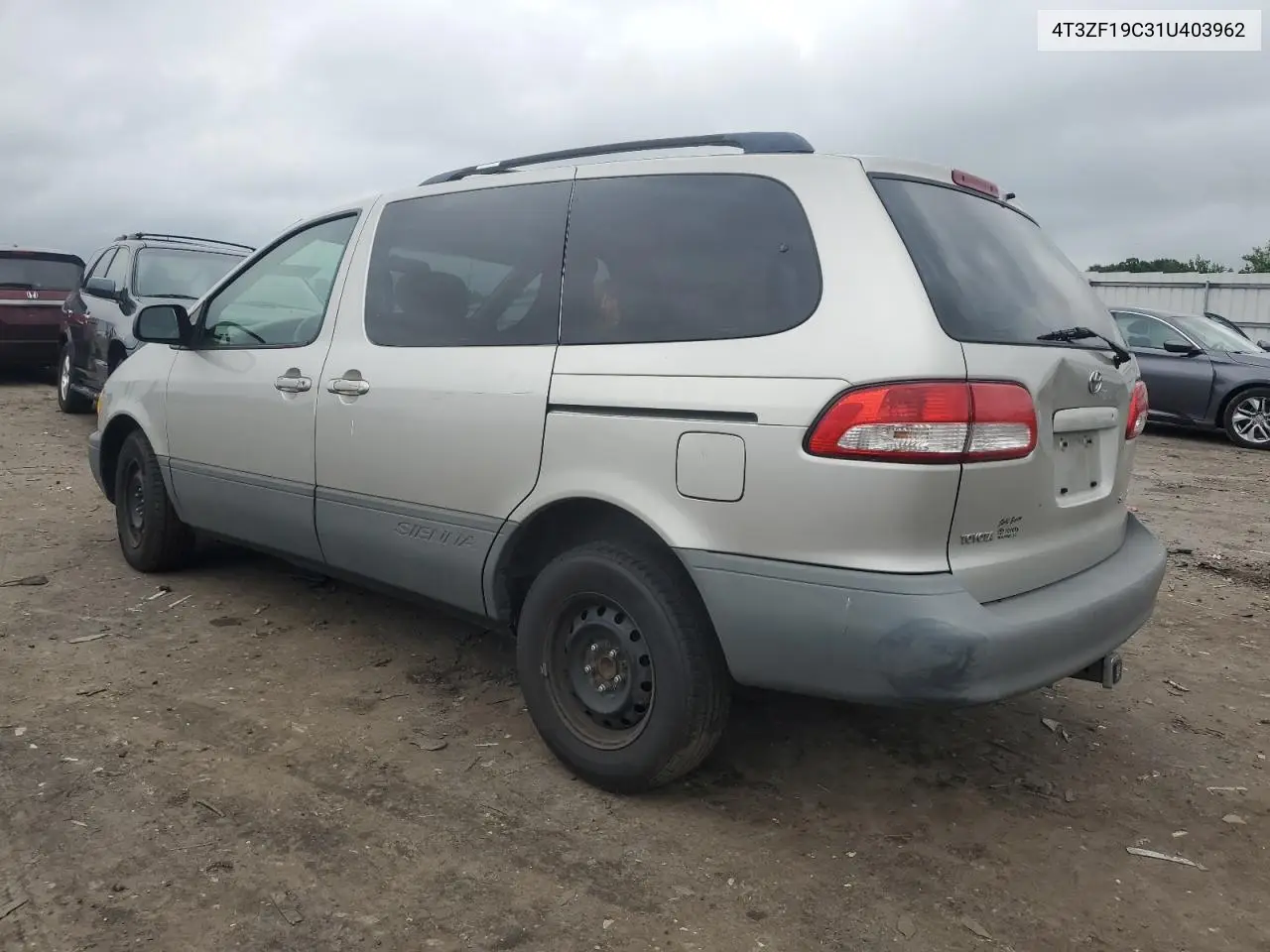 2001 Toyota Sienna Ce VIN: 4T3ZF19C31U403962 Lot: 61254035