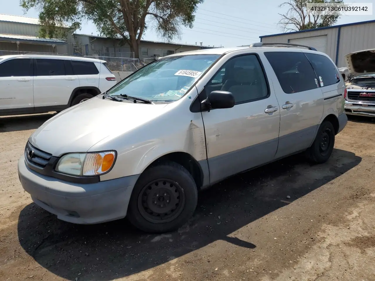 2001 Toyota Sienna Le VIN: 4T3ZF13C61U392142 Lot: 61845955