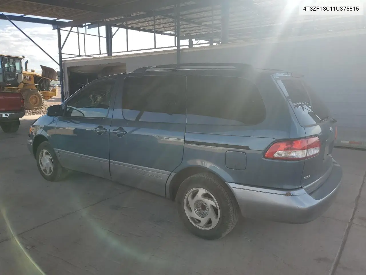 2001 Toyota Sienna Le VIN: 4T3ZF13C11U375815 Lot: 64862495