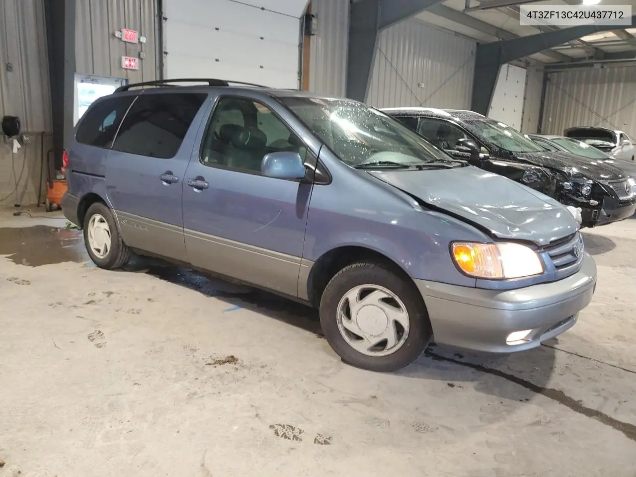 2002 Toyota Sienna Le VIN: 4T3ZF13C42U437712 Lot: 62543825