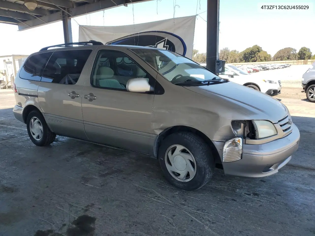 2002 Toyota Sienna Le VIN: 4T3ZF13C62U455029 Lot: 63062565