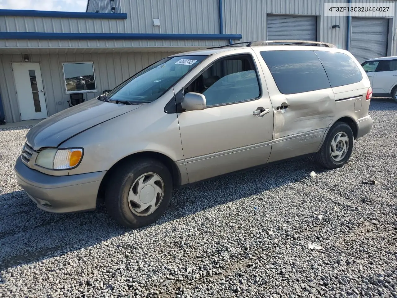 2002 Toyota Sienna Le VIN: 4T3ZF13C32U464027 Lot: 65051145