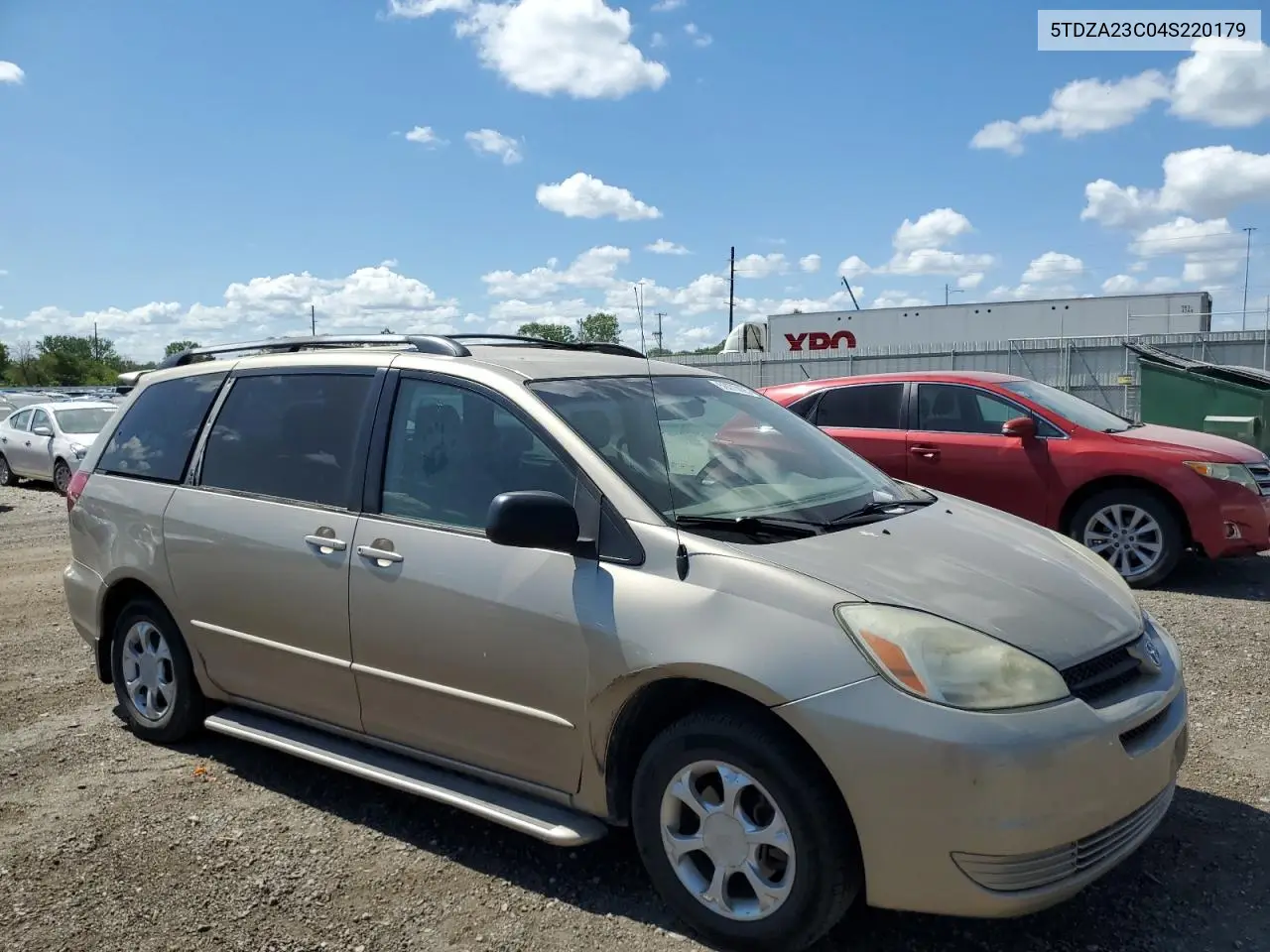 2004 Toyota Sienna Ce VIN: 5TDZA23C04S220179 Lot: 56070095