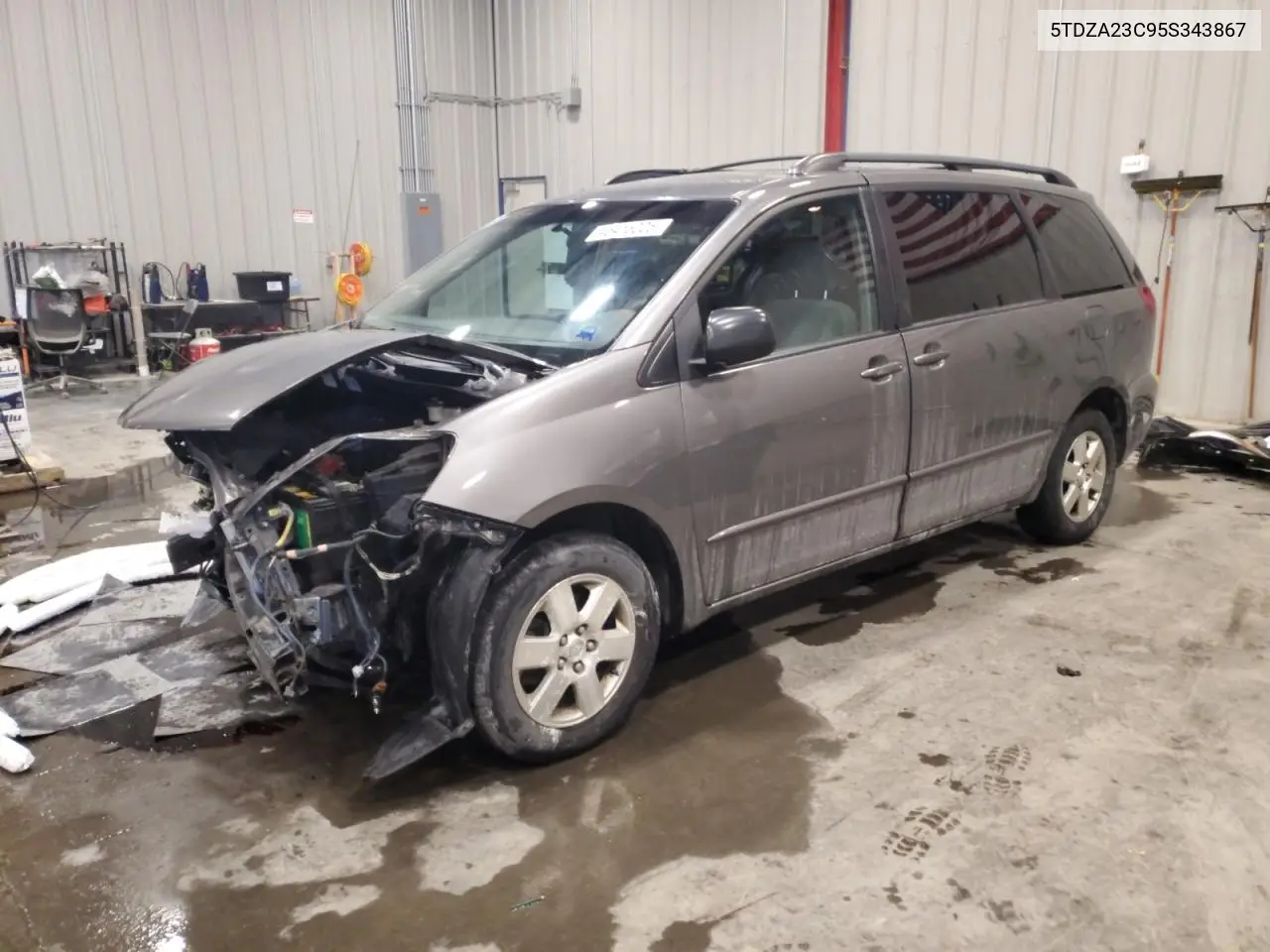 2005 Toyota Sienna Ce VIN: 5TDZA23C95S343867 Lot: 45415025