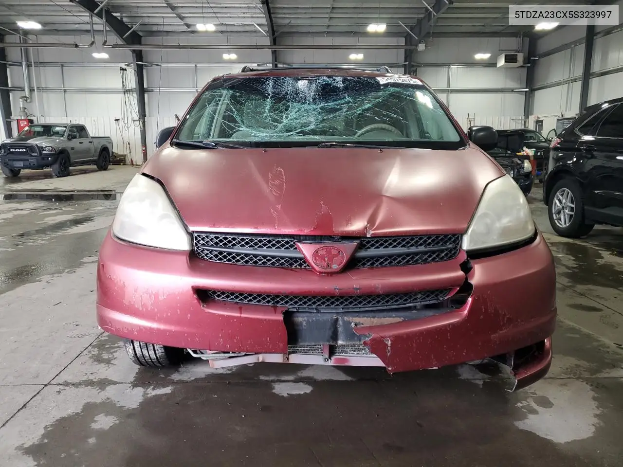 2005 Toyota Sienna Ce VIN: 5TDZA23CX5S323997 Lot: 54575075