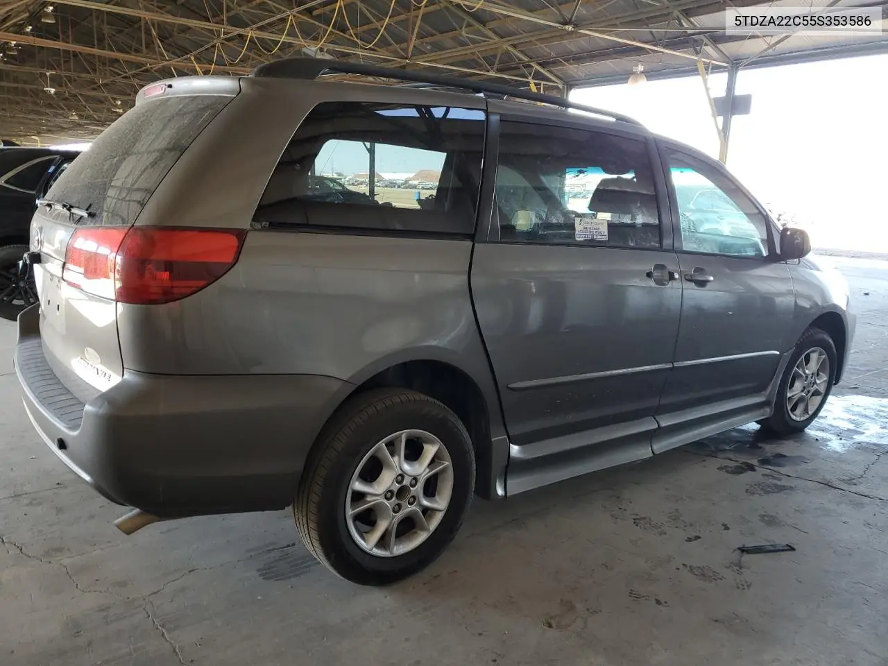 5tdza22c55s353586 5TDZA22C55S353586 2005 Toyota Sienna Xle