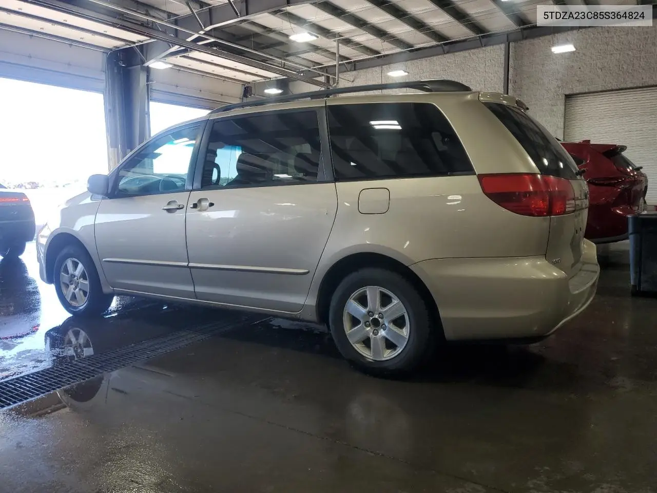 2005 Toyota Sienna Ce VIN: 5TDZA23C85S364824 Lot: 63143755