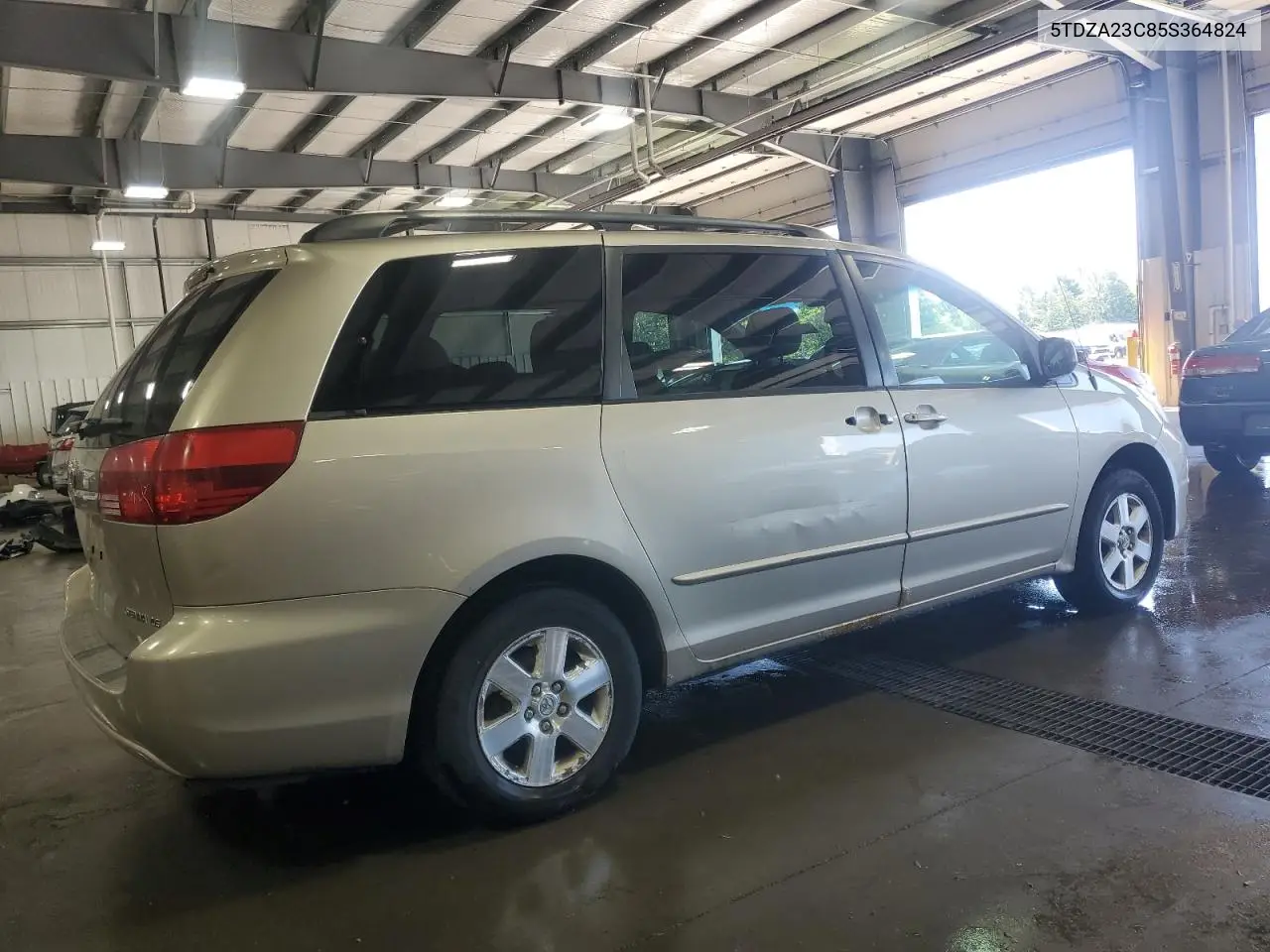 2005 Toyota Sienna Ce VIN: 5TDZA23C85S364824 Lot: 63143755