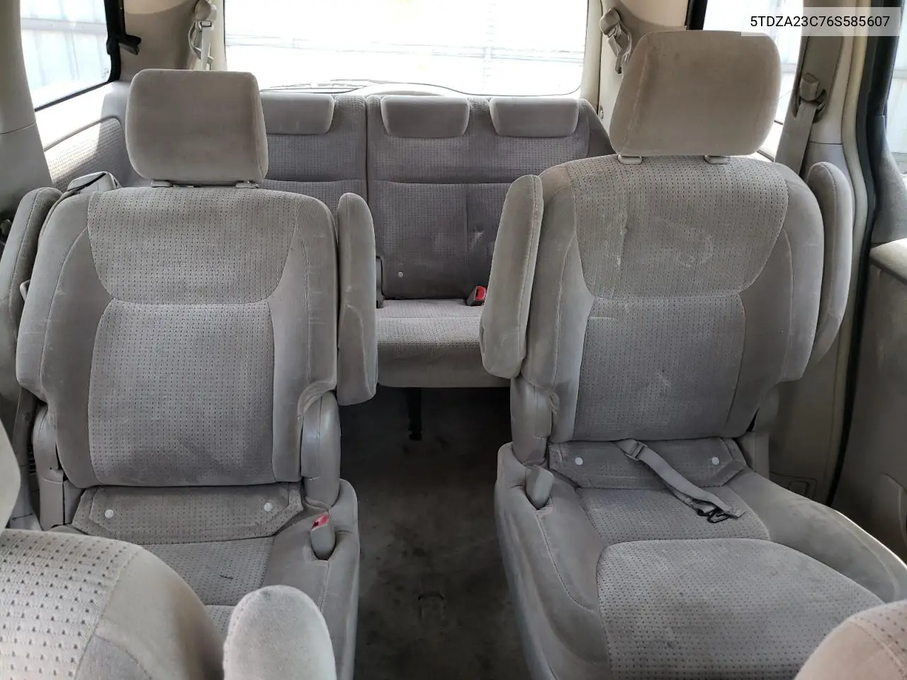 2006 Toyota Sienna Ce VIN: 5TDZA23C76S585607 Lot: 64327185
