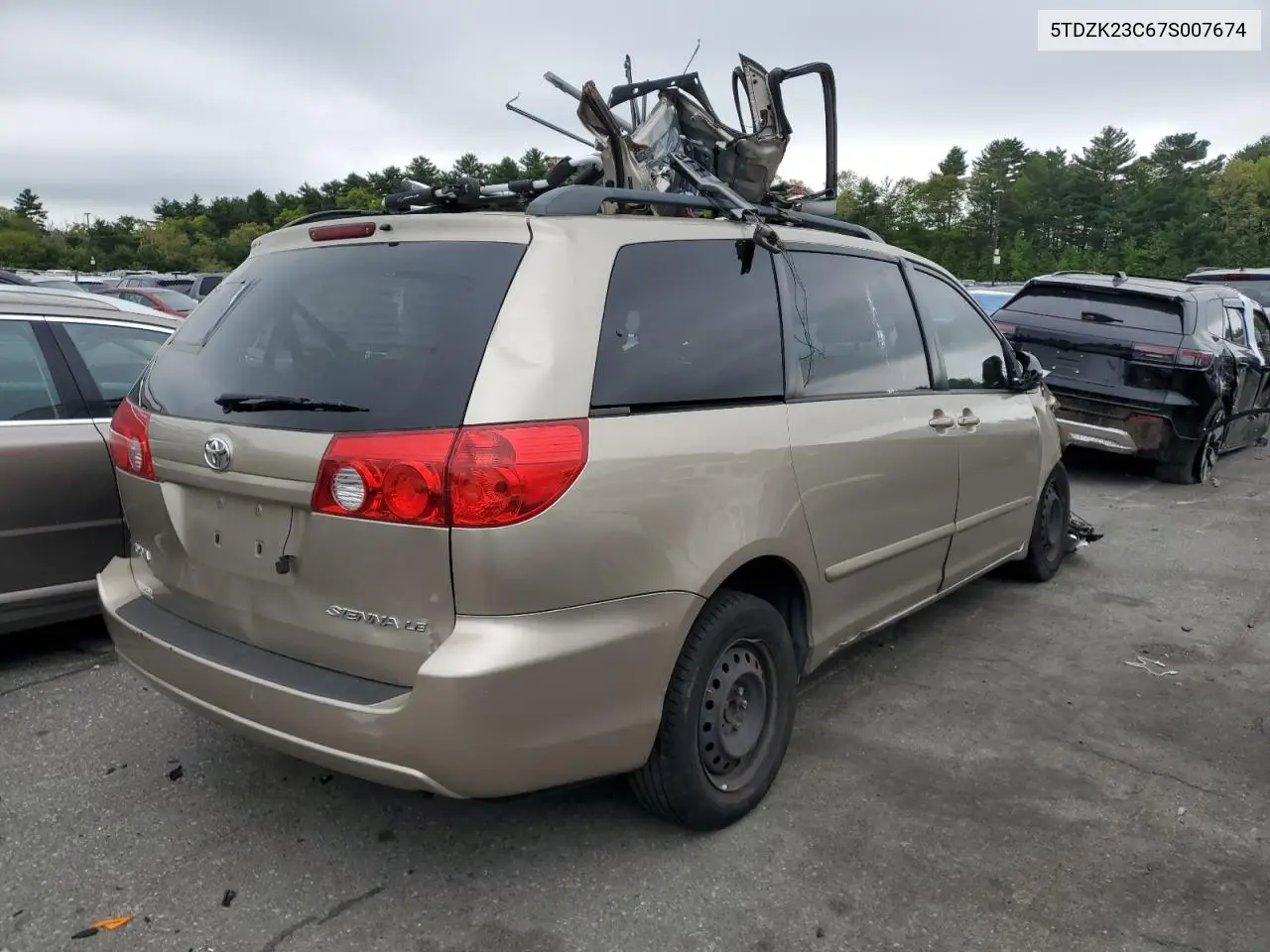 2007 Toyota Sienna Ce VIN: 5TDZK23C67S007674 Lot: 56735255