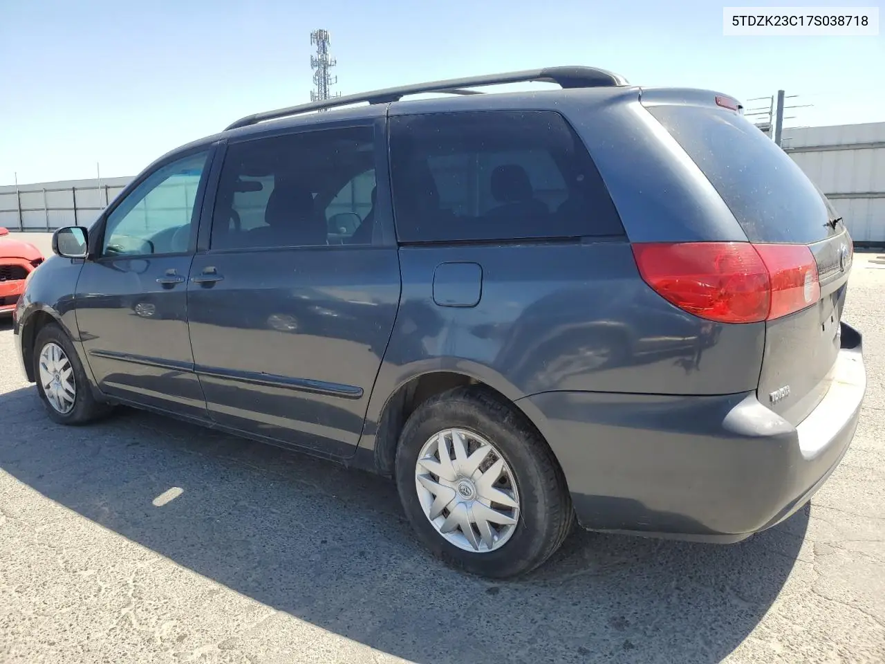 2007 Toyota Sienna Ce VIN: 5TDZK23C17S038718 Lot: 57179015