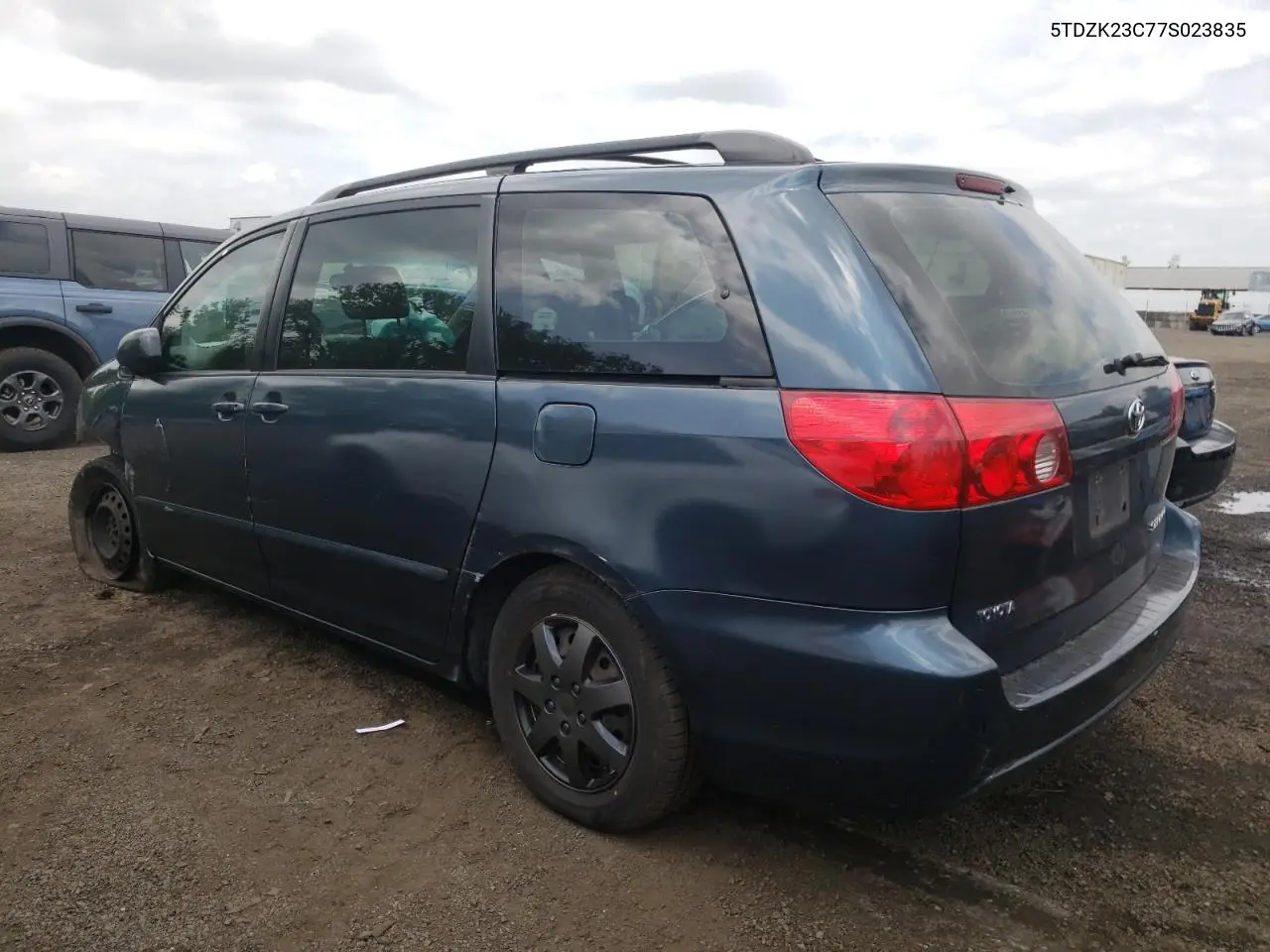 2007 Toyota Sienna Ce VIN: 5TDZK23C77S023835 Lot: 64177985