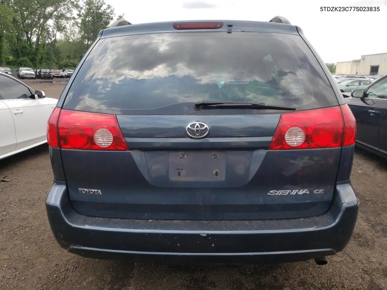 2007 Toyota Sienna Ce VIN: 5TDZK23C77S023835 Lot: 64177985