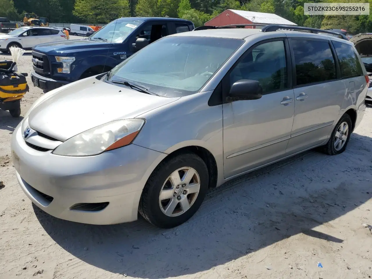 2009 Toyota Sienna Ce VIN: 5TDZK23C69S255216 Lot: 56924235