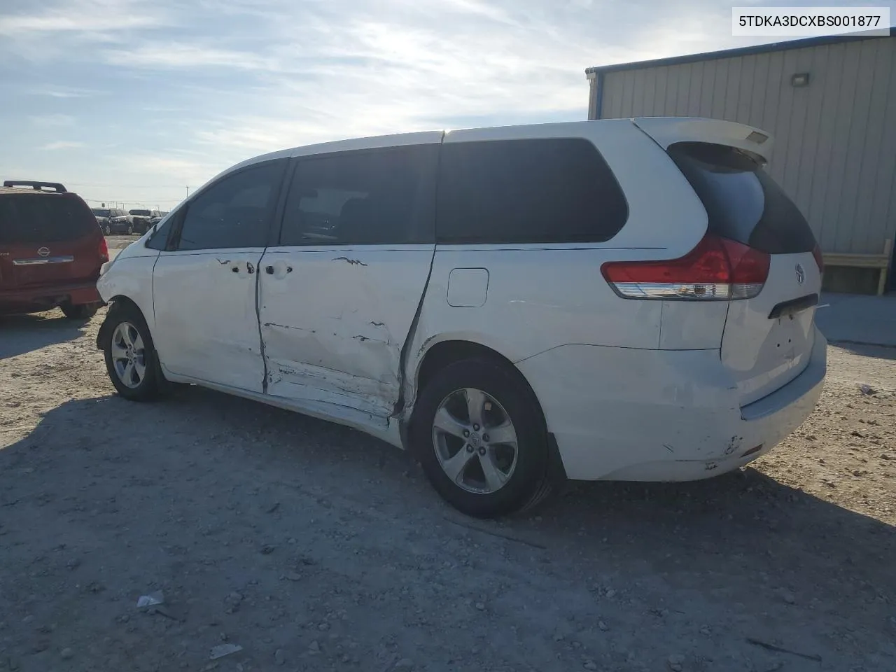 2011 Toyota Sienna Base VIN: 5TDKA3DCXBS001877 Lot: 42191515