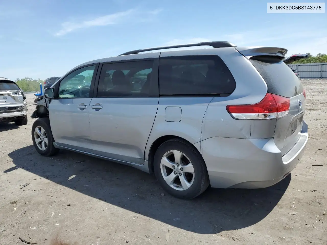 2011 Toyota Sienna Le VIN: 5TDKK3DC5BS143776 Lot: 54421375