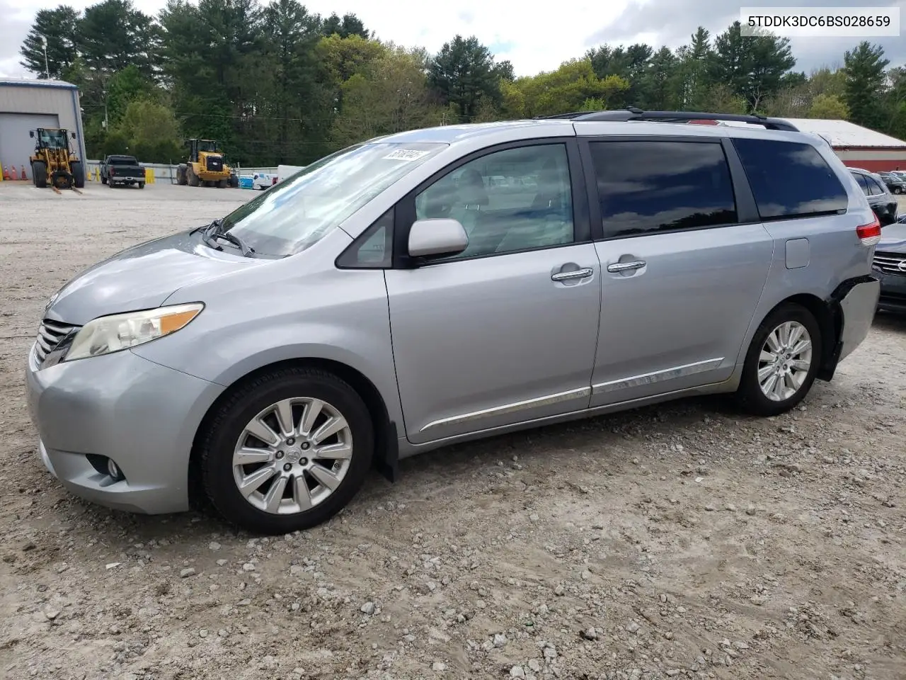 2011 Toyota Sienna Xle VIN: 5TDDK3DC6BS028659 Lot: 55182445