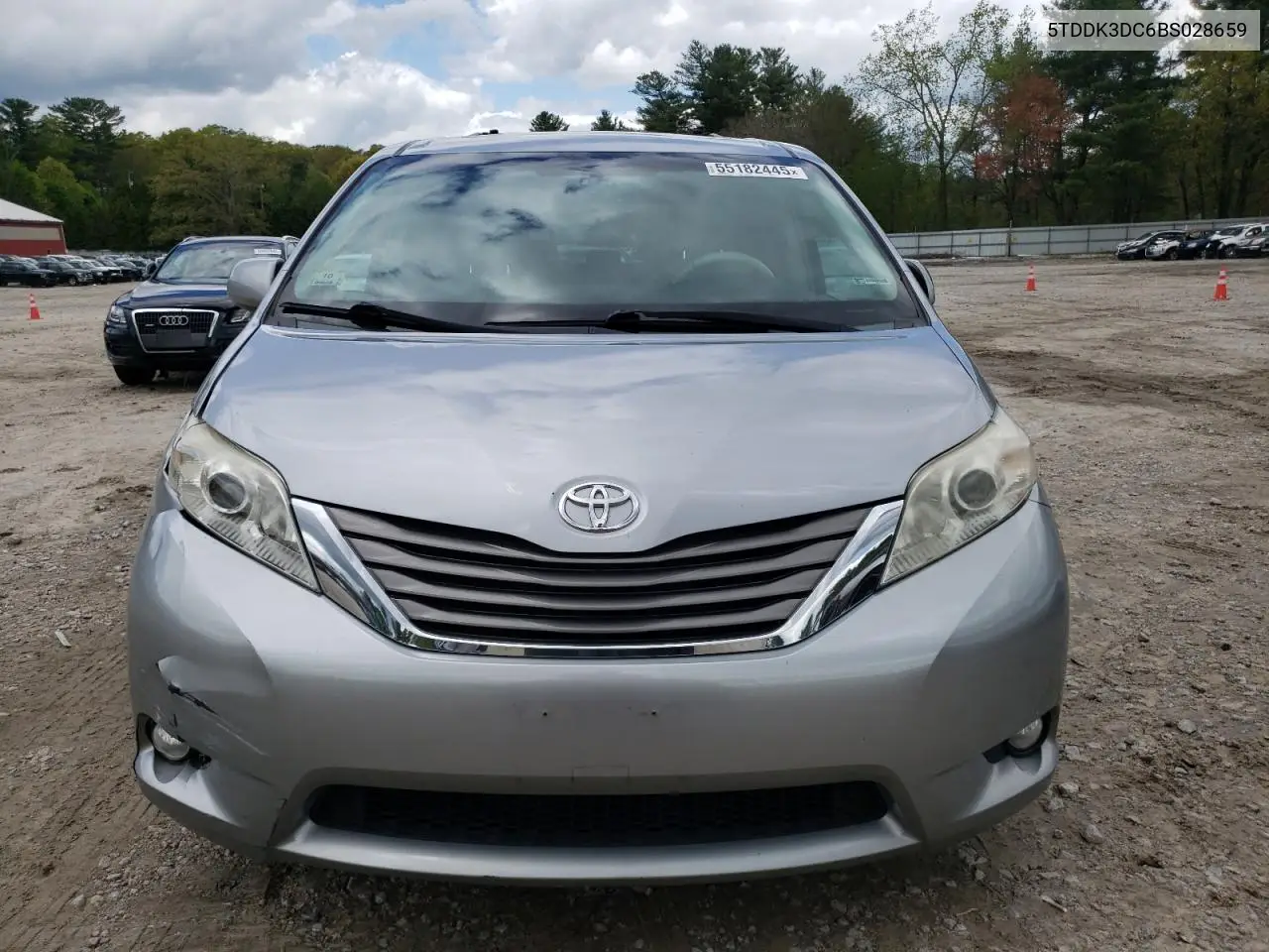 2011 Toyota Sienna Xle VIN: 5TDDK3DC6BS028659 Lot: 55182445