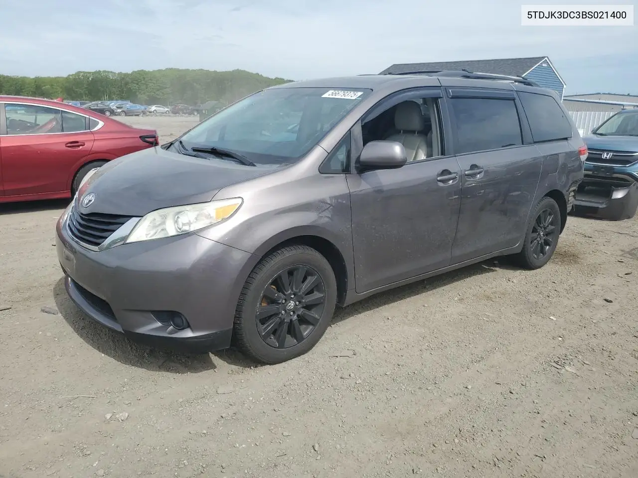 2011 Toyota Sienna Le VIN: 5TDJK3DC3BS021400 Lot: 56679375